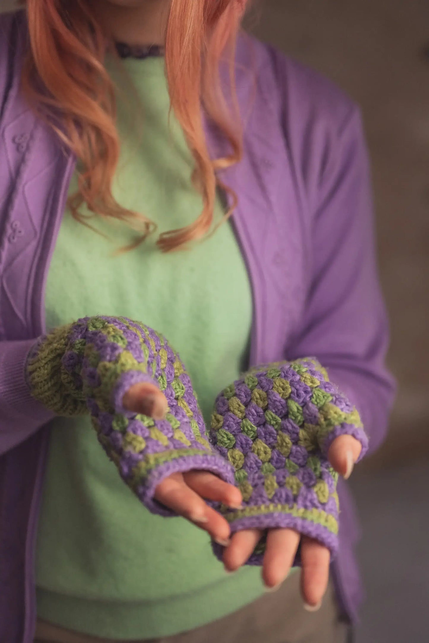 Vaadi Eri Silk Crochet Mittens (Peace Silk)