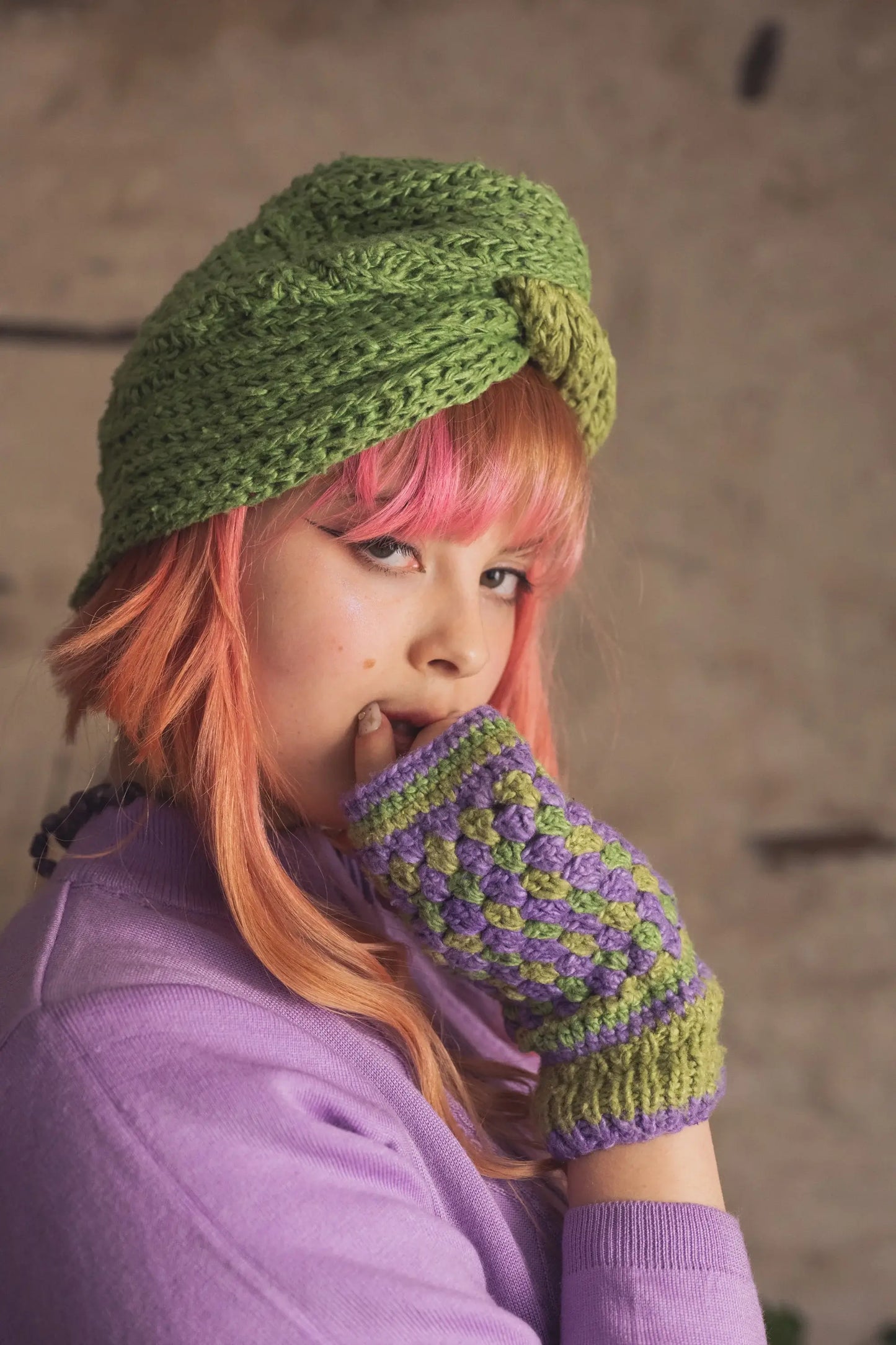 Vaadi Eri Silk Crochet Mittens (Peace Silk)