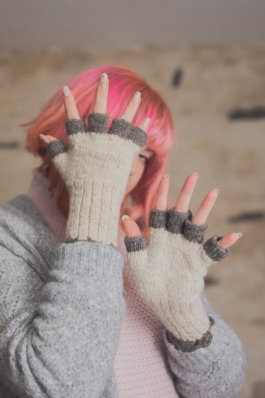 Kafal Fingerless Fringed Gloves