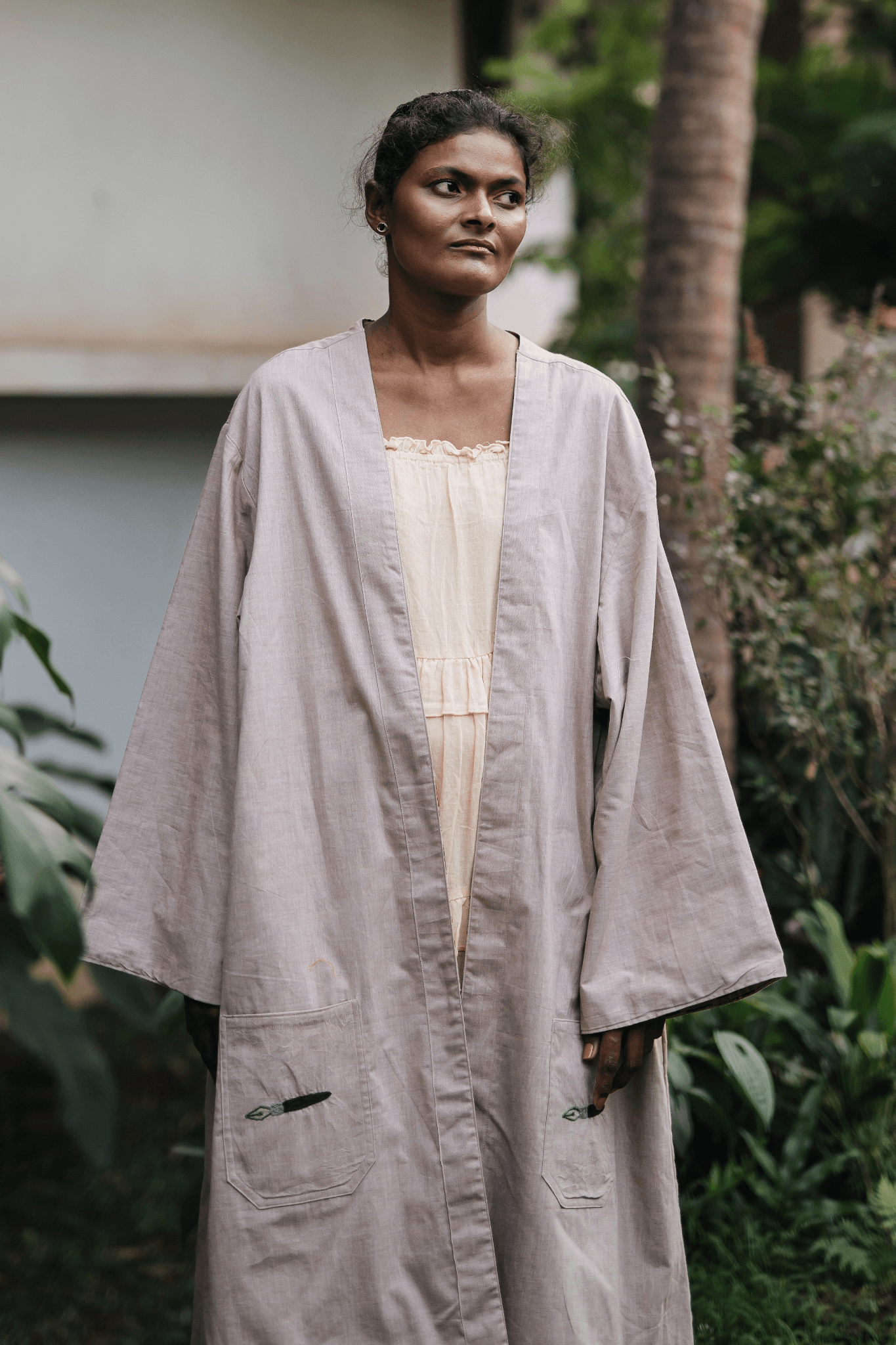 One Size Nidaar Reversible Robe